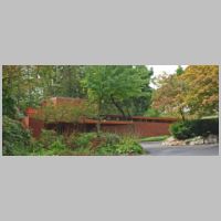 Gregor S and Elizabeth B, Affleck House (1940), Bloomfield Hills, Michigan, photo Andrew Jameson, Wikipedia.JPG